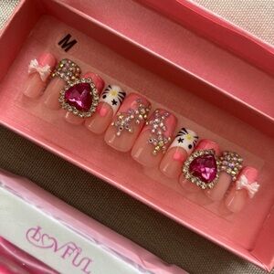 Lovful Hello Kitty Style Reusable Handmade Acrylic Press On Nails